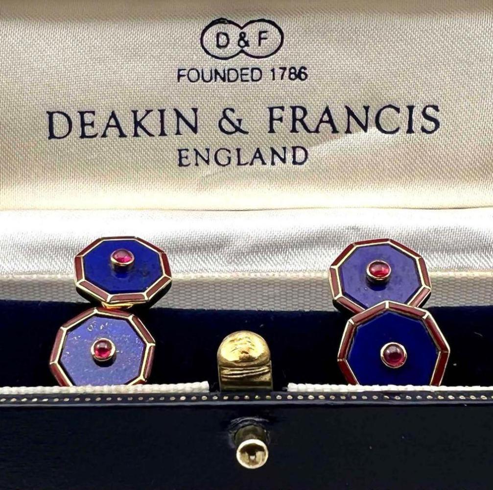 Deakins and Francis, 18k Gold Enamel Studs in the Art Deco Taste (1 of 15)