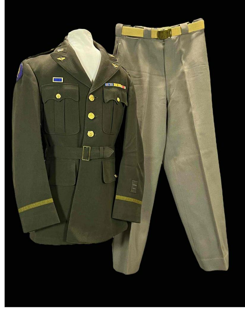 WWII US Army Air Corps Uniform (1 of 20)