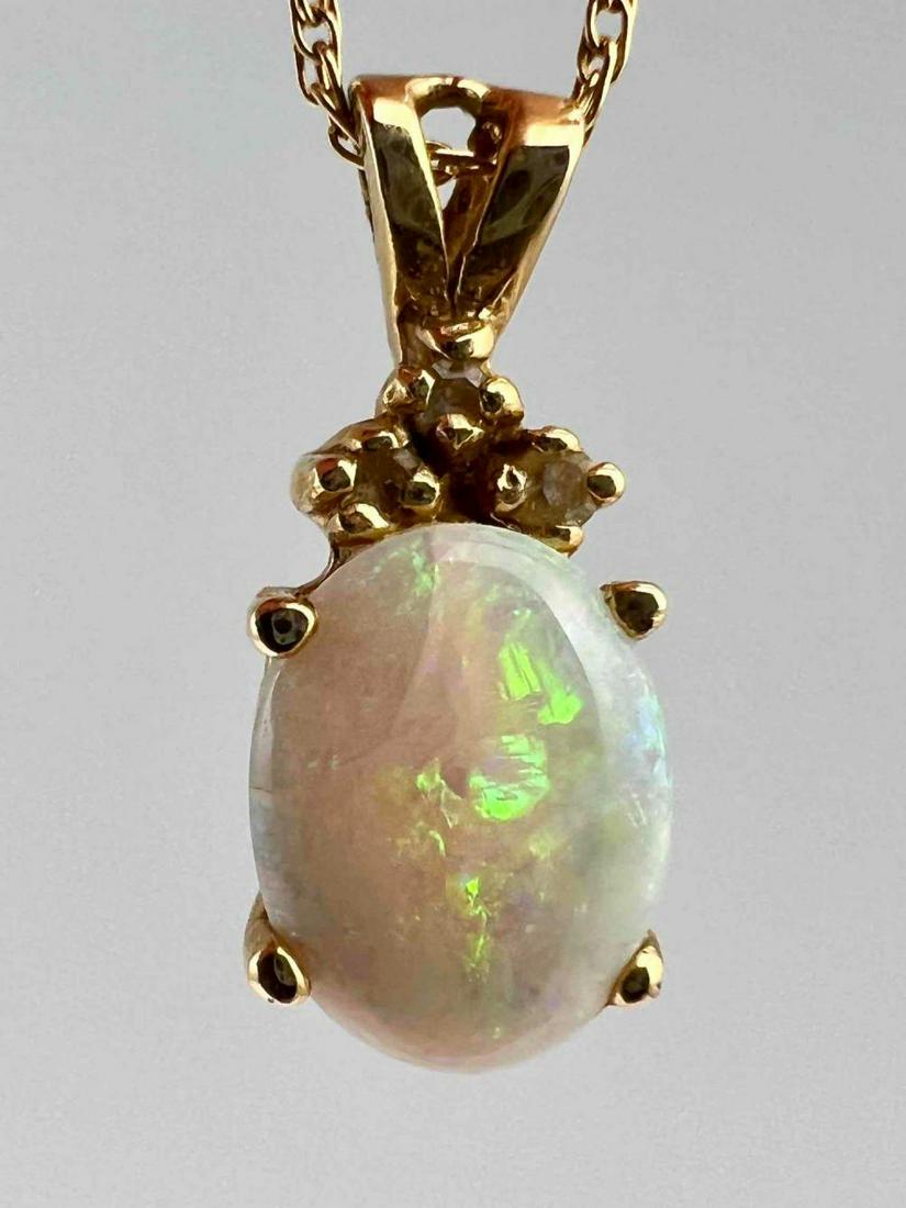 14K Gold Opal Pendant And Chain (1 of 13)