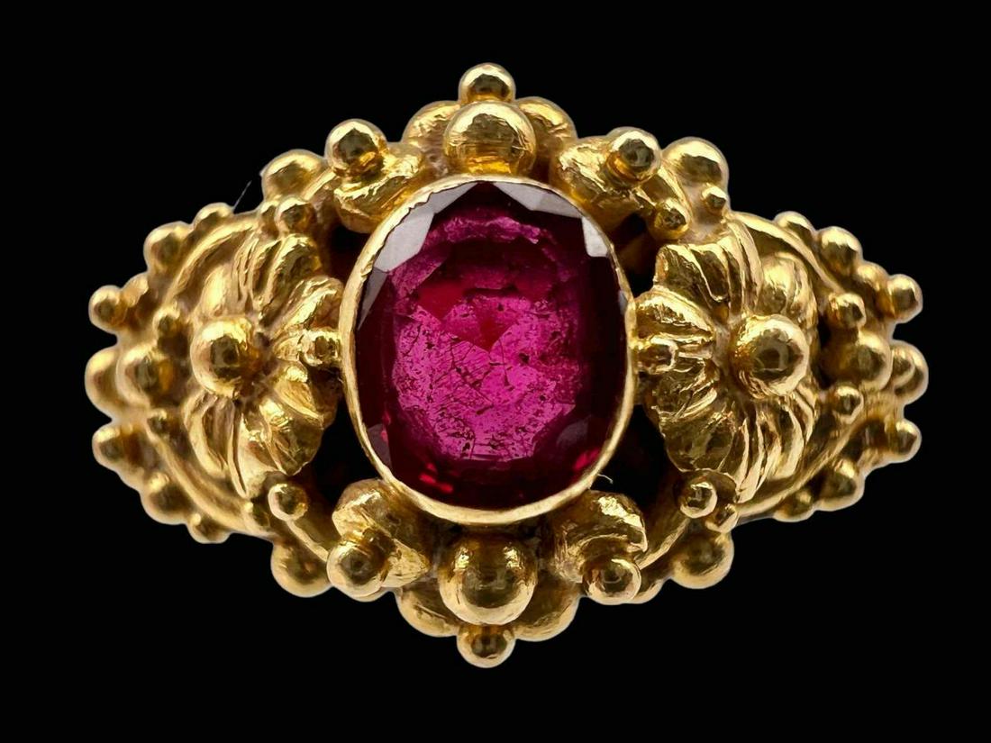 22K Gold Ruby Ring (1 of 11)