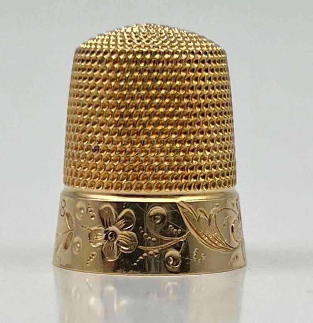 14K Gold Thimble With Engraved Floral Detail (1 of 9)