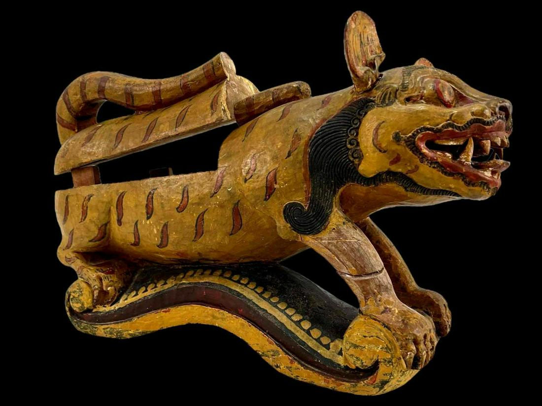 Antique Balinese Tiger Sajen Offering Box: Antique Balinese Tiger Sajen Offering Box. Unmarked. Approximately 15.25 L x 9.5 H x 5.875 W In.