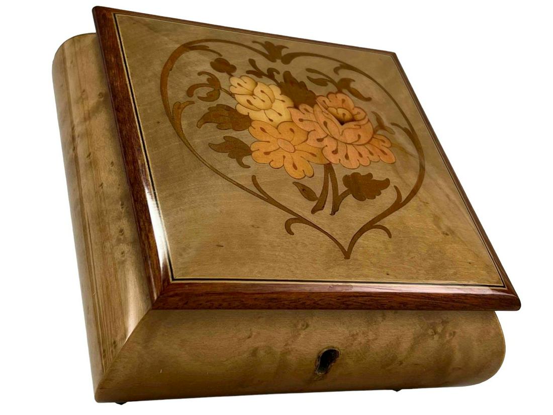 Marquetry Music Box, Reuge, Italian (1 of 14)