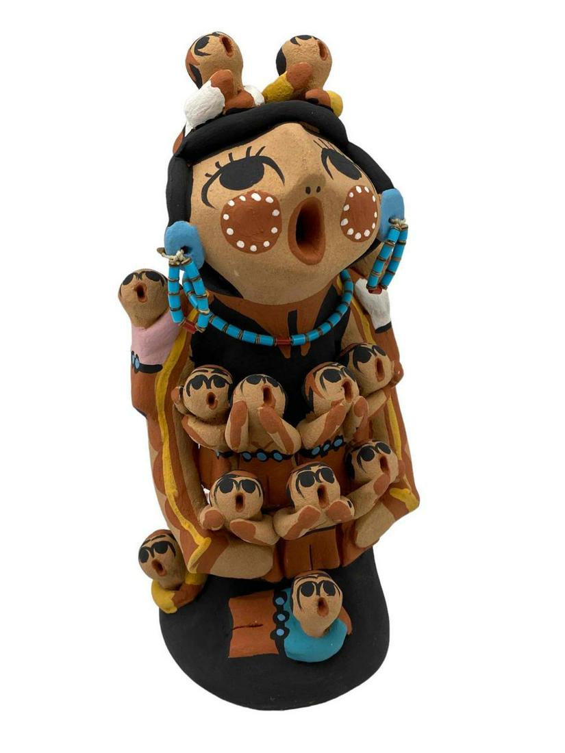 Native American Jemez Pueblo Pottery Storyteller (1 of 16)