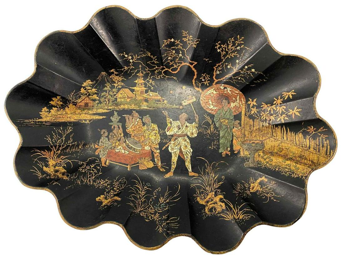 Antique Japanese Chinoiserie Papier Mache Dish: Antique Japanese Paper Mache Bowl With Painted Musician And Juggler Scene. Unmarked. Approximately 13.625L x 10.25W x 2.0D in.