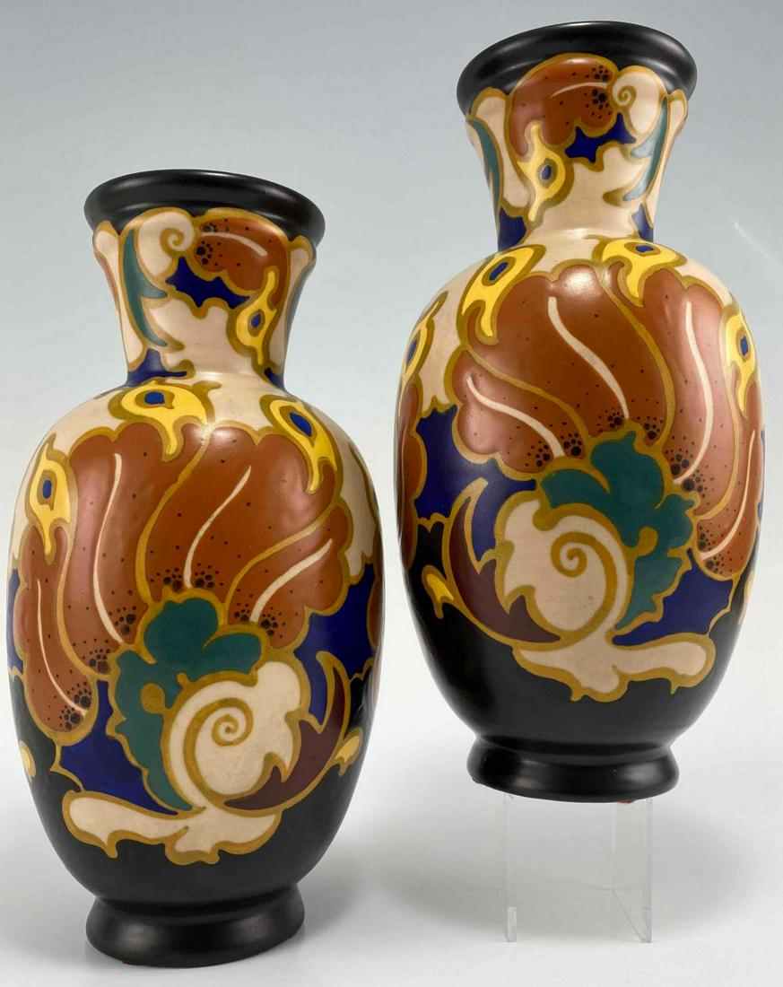 Pair of Regina Gouda Art Deco Vases (1 of 11)