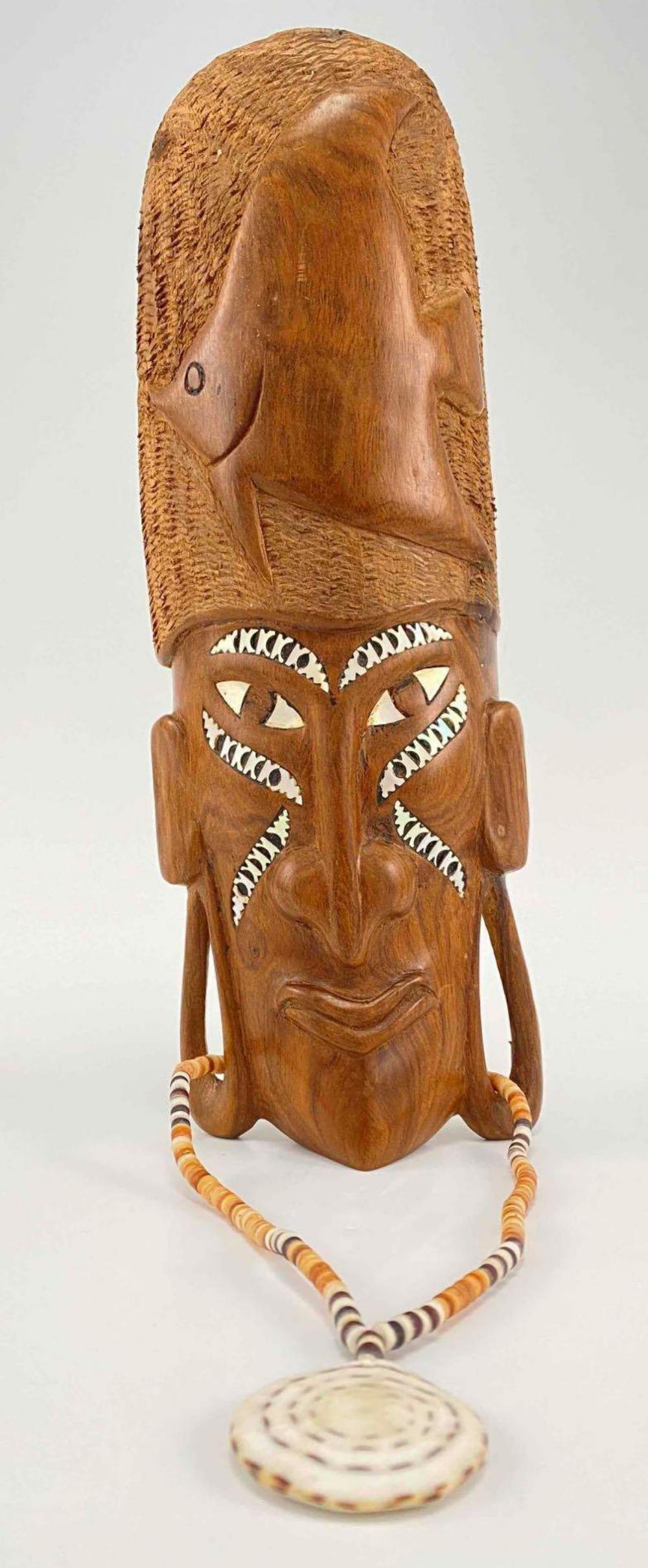 Solomon Islands Carving with Inlaid Mother of Pearl and Necklace (1 of 18)