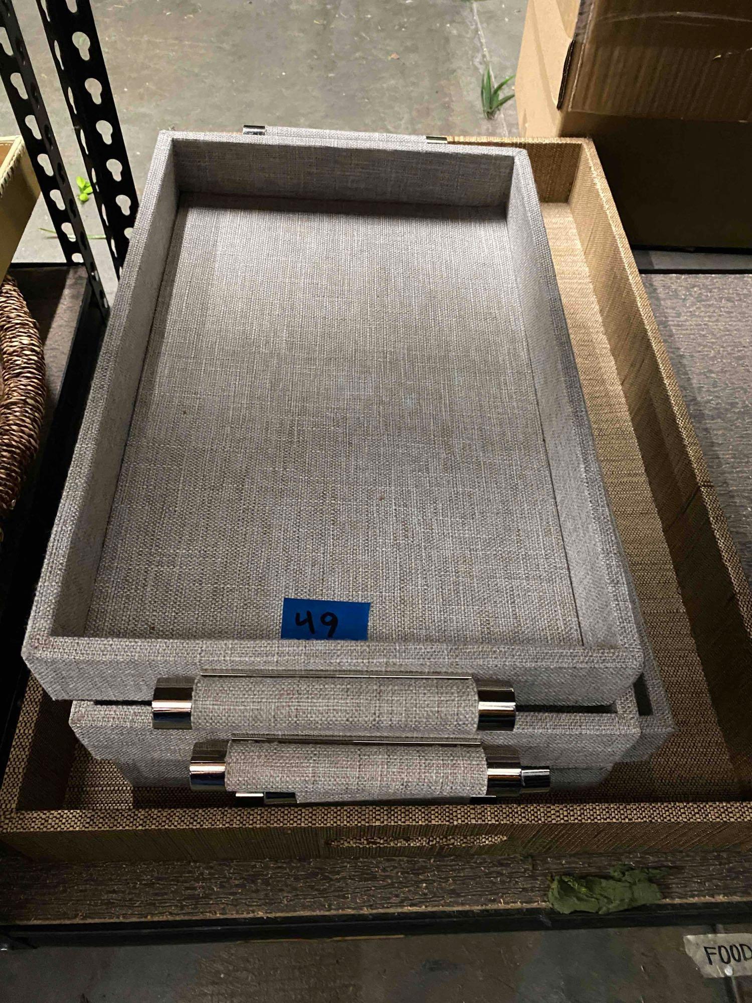 Lot of decorators trays (1 of 2)