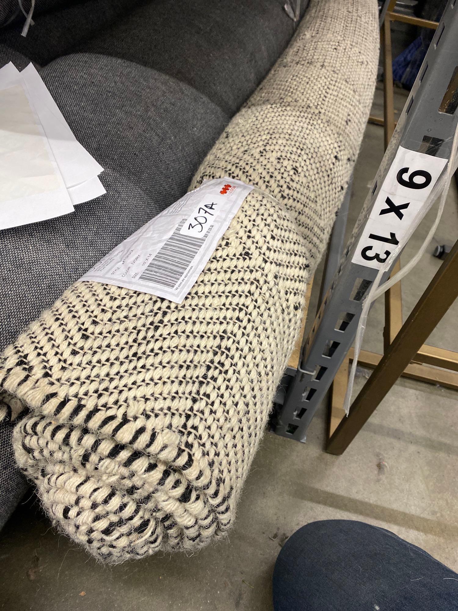 10 X 14 Wool And Cotton Area Rug (1 of 3)