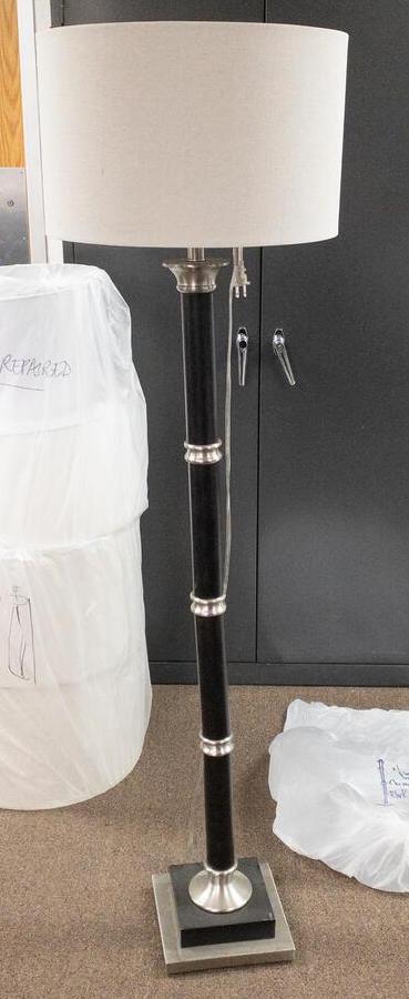 Floor lamp with black base (1 of 3)
