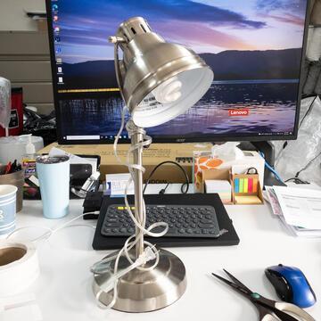 Max Table Lamp (1 of 2)