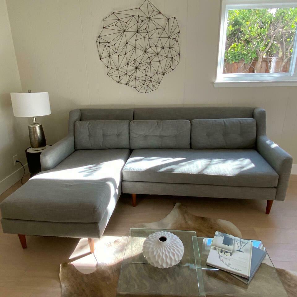 Sectional: Sectional Keywords: grey, gray, tufted NO SHIPPING AVAILABLE This will be a two (2) day sale Thursday & Friday Jan 19th & 20th. Online only.All items sold as is where is. There are No guarantees to fu