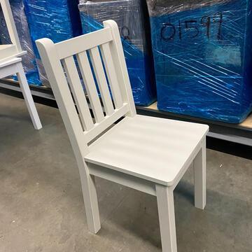 Set Of 2 White Child'S Chairs (1 of 2)