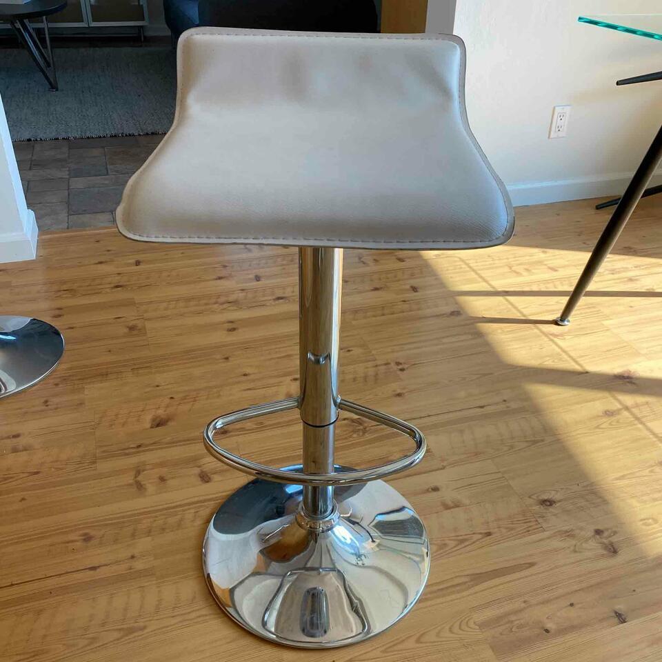Pair Barstools With White Leather Seats (1 of 4)