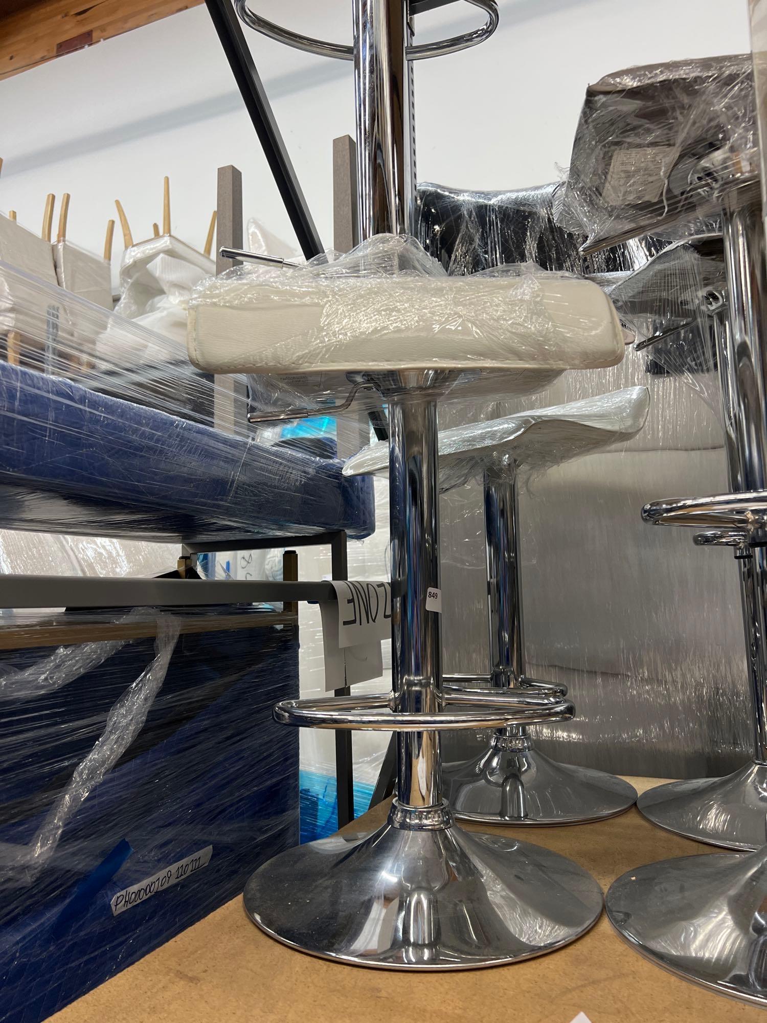 Set Of Four White Barstools (1 of 1)