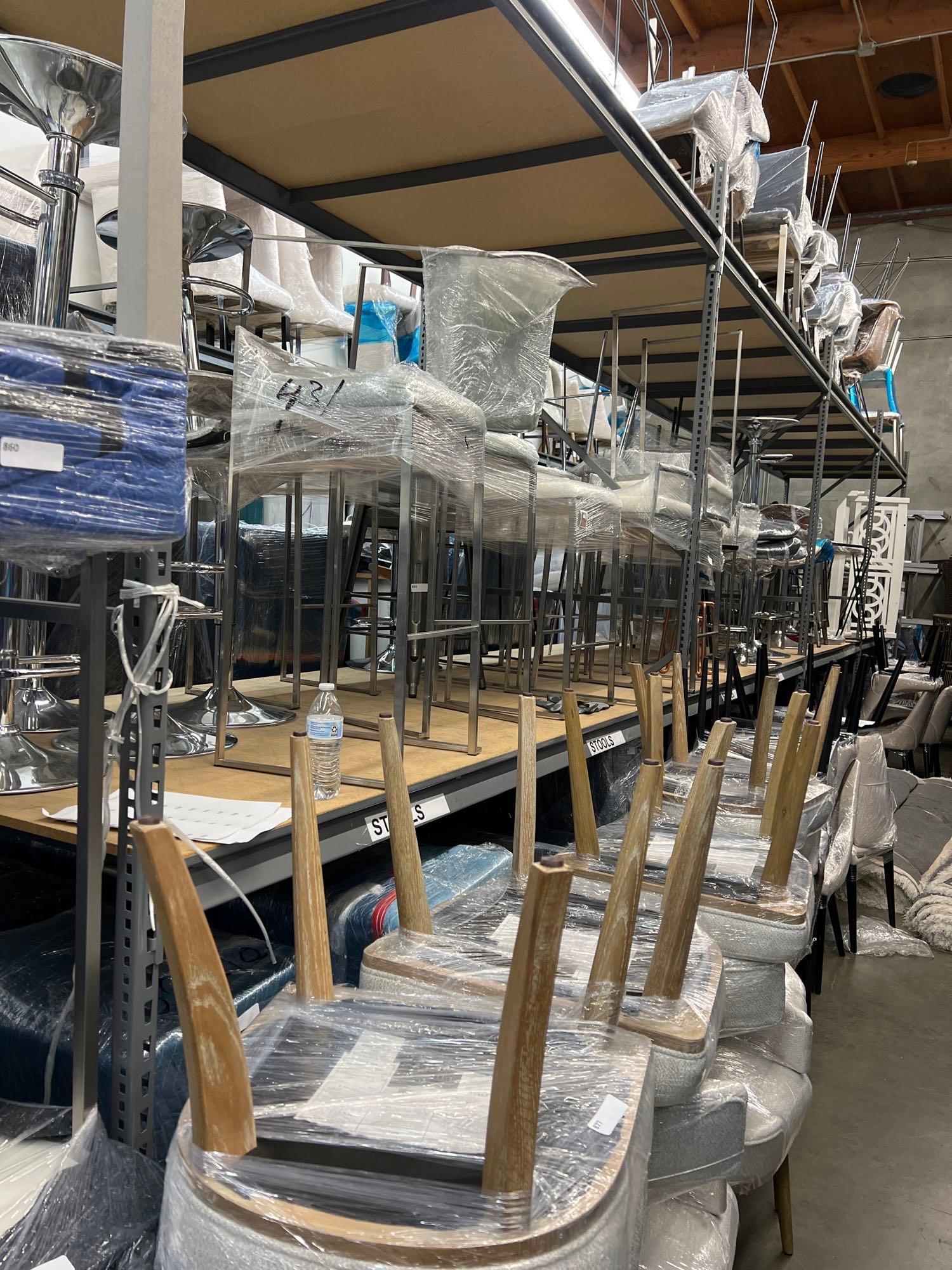 Metal Shelving Unit (1 of 1)