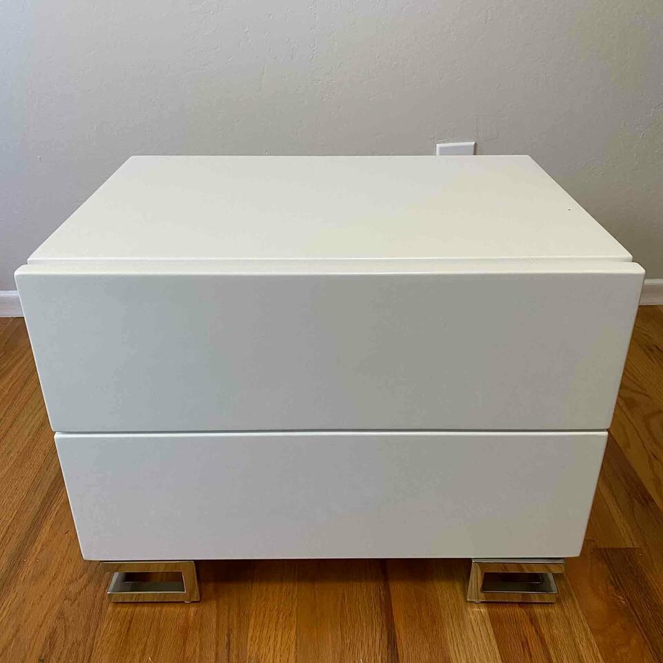 Pair Of White Nightstands (1 of 2)