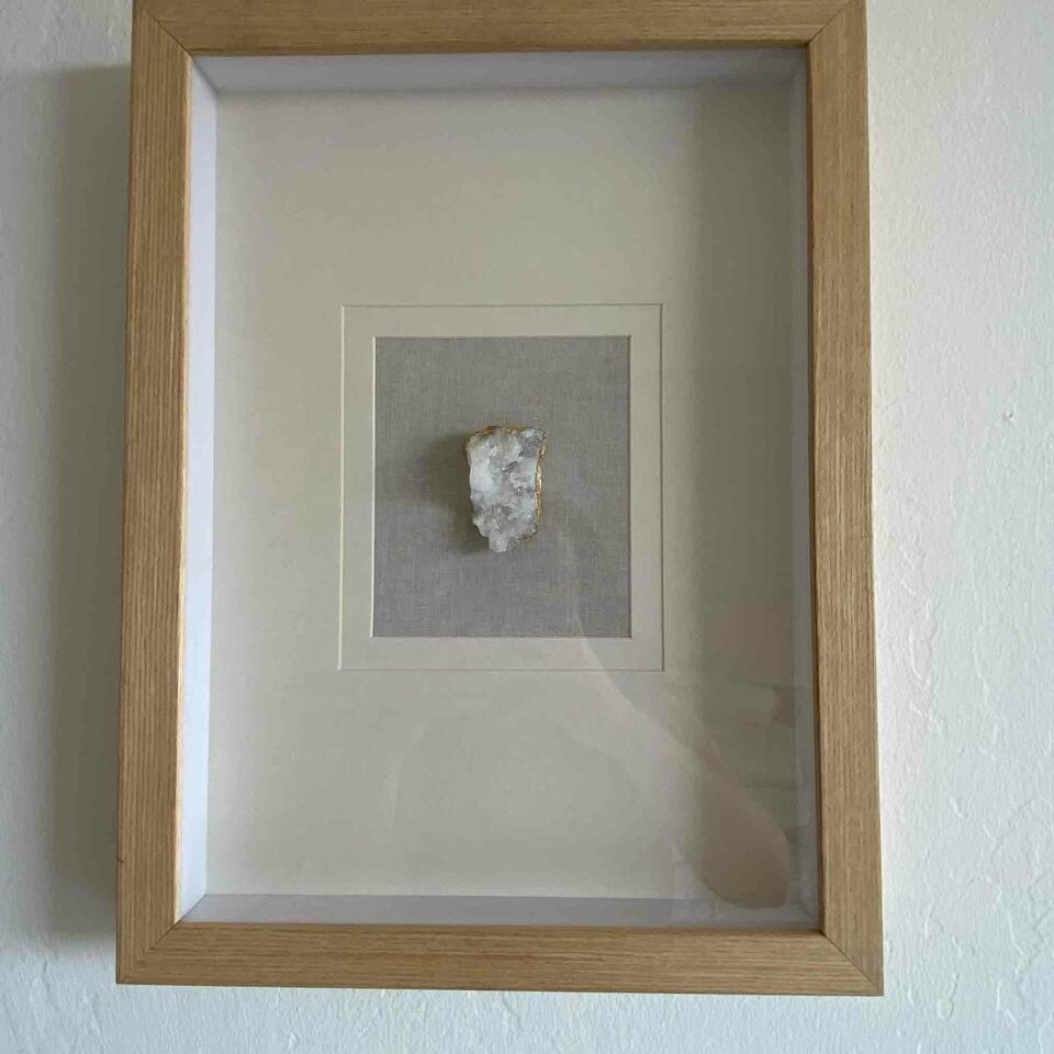 Geode Art: Geode Art. 12x16 NO SHIPPING AVAILABLE This will be a two (2) day sale Thursday & Friday Jan 19th & 20th. Online only.All items sold as is where is. There are No guarantees to functionality, condition
