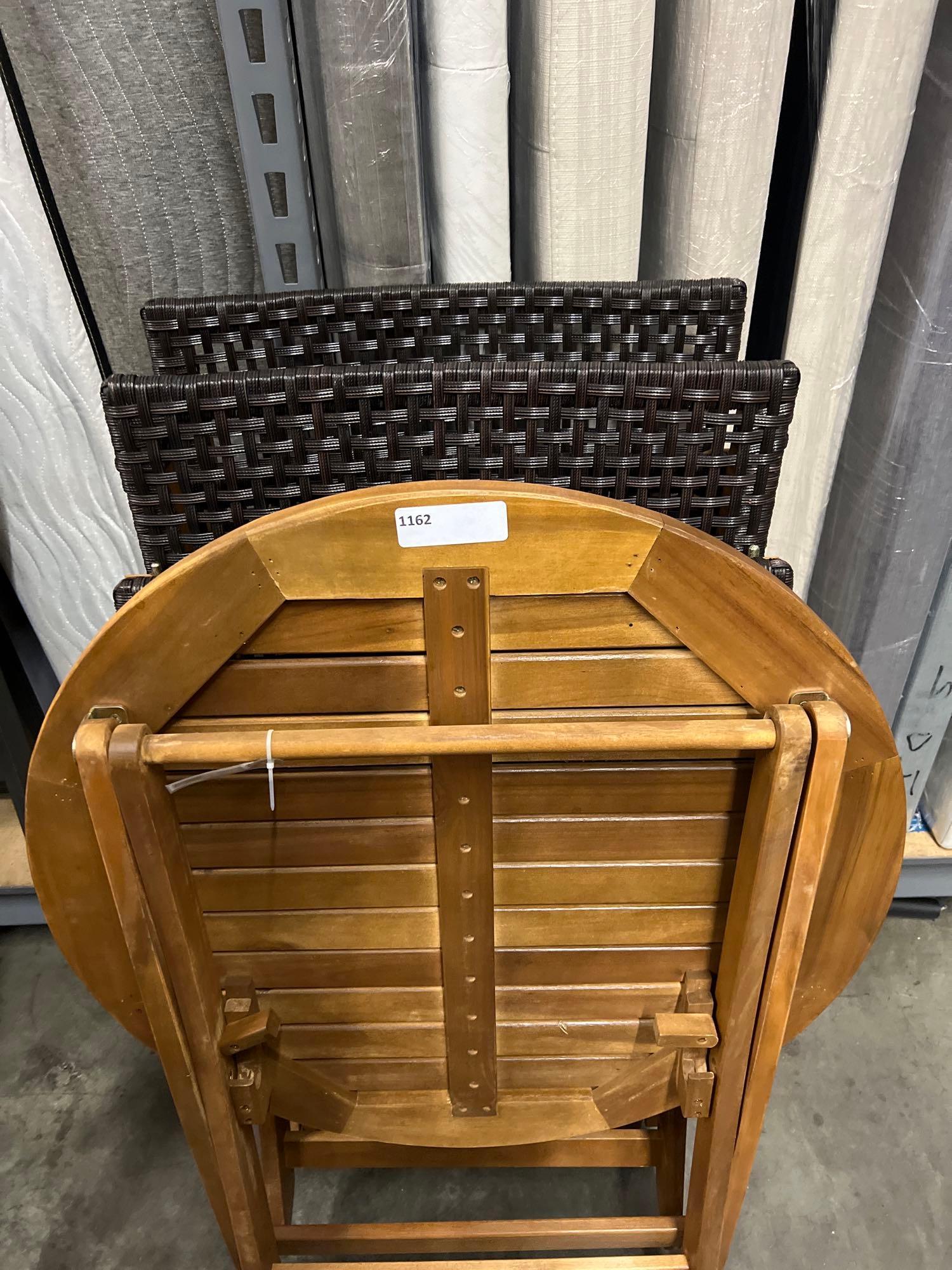 2 Brown Folding Outdoor Chairs And Table (1 of 3)