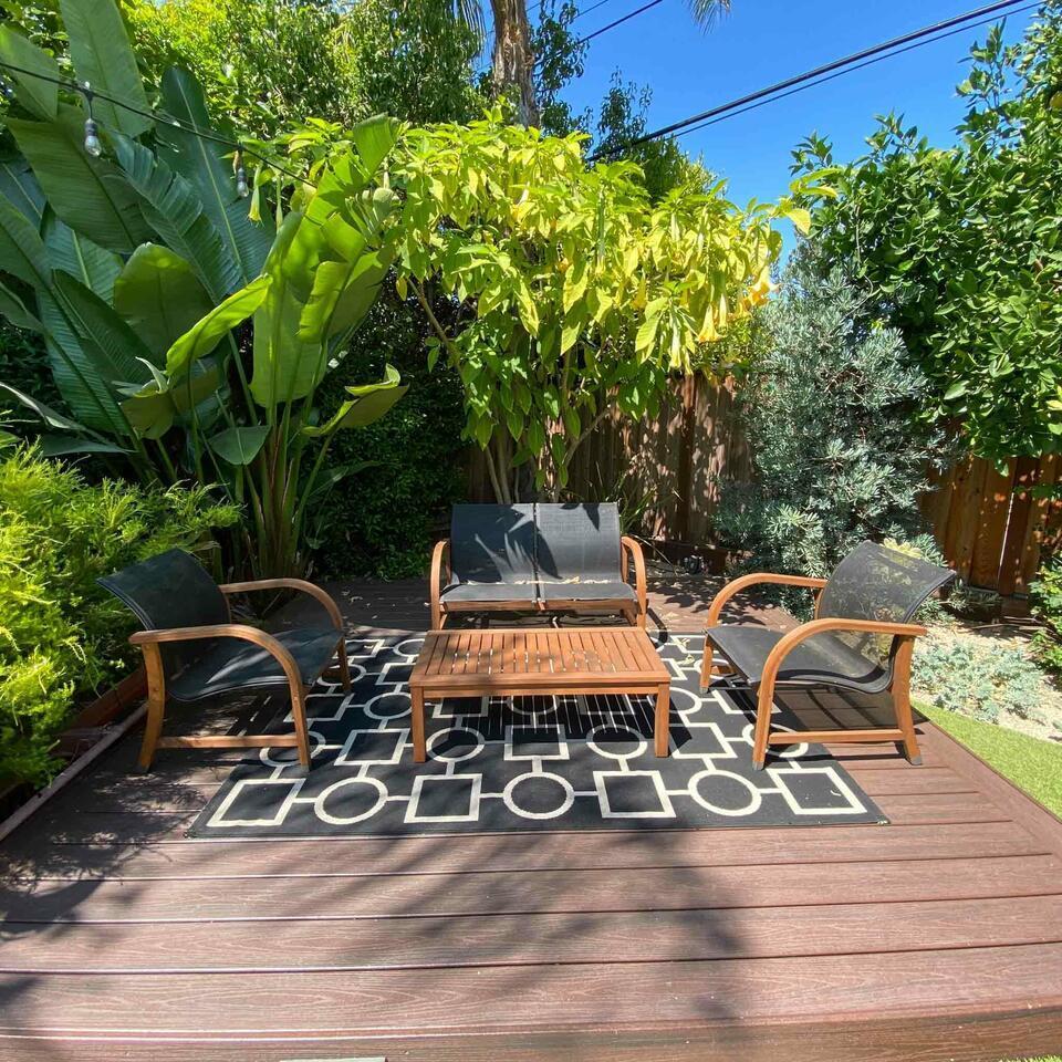 Carlos Outdoor Patio Set: Carlos Outdoor Patio Set, includes loveseat, coffee table, and 2 chairs This will be a two (2) day sale Wed & Thr Jan 18th & 19th. Online only. Online only.All items sold as is where is. There are No 
