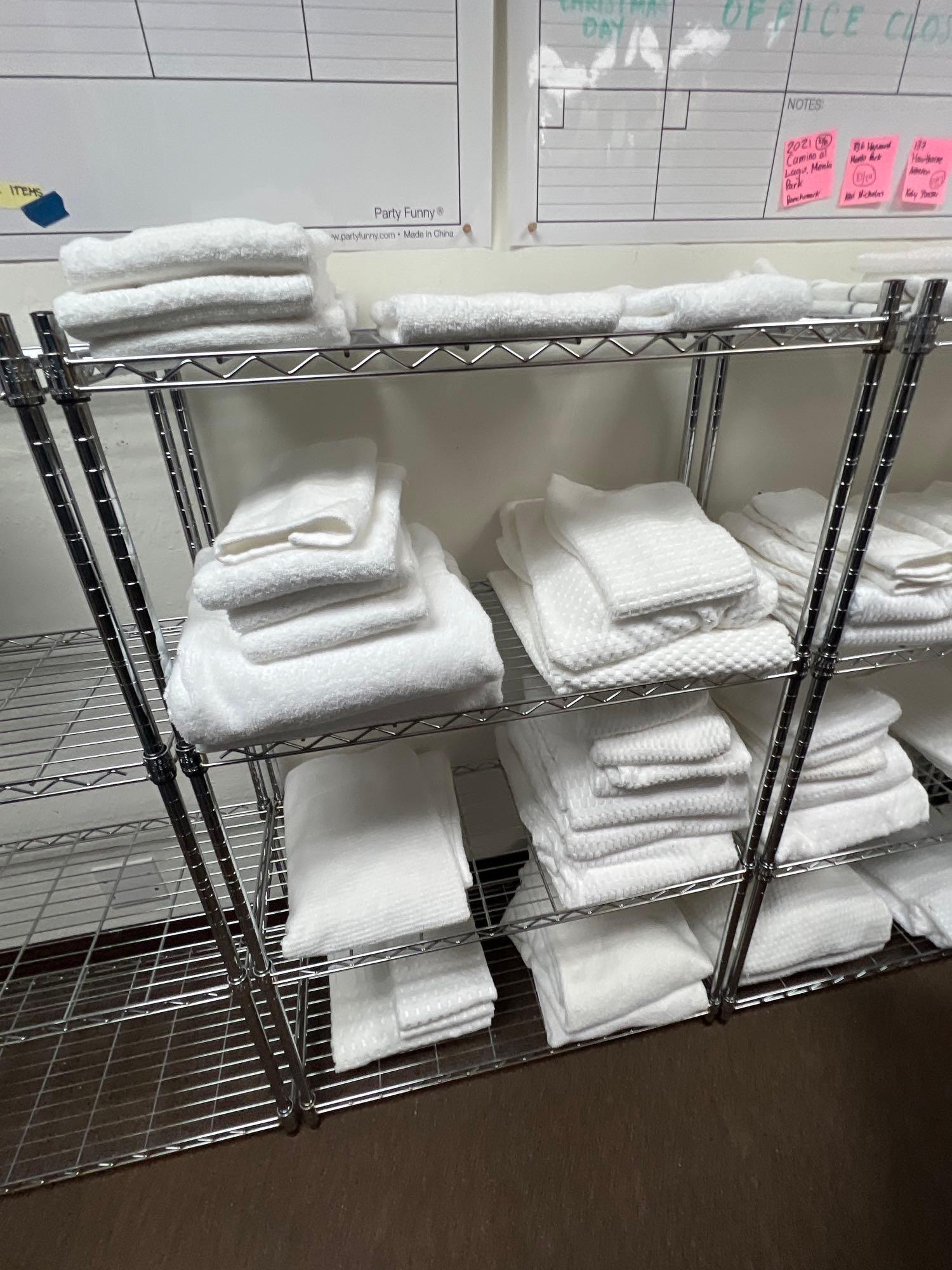 Lot White Towels & Hand Towels: Lot White Towels & Hand Towels This will be a two (2) day sale Wed & Thr Jan 18th & 19th. Online only. Online only.All items sold as is where is. There are No guarantees to functionality, condition, o