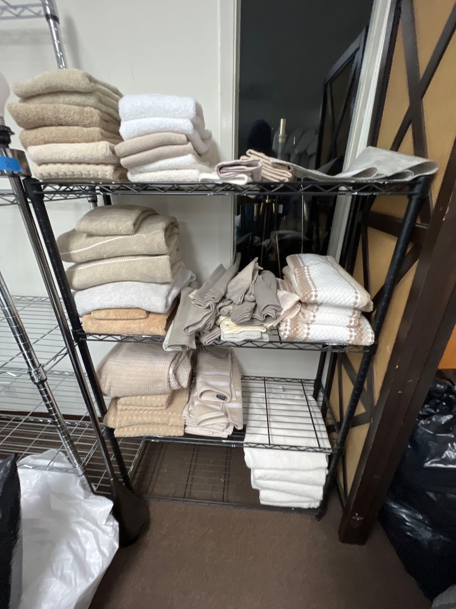 Lot Assorted Towels And Hand Towels: Lot Assorted Towels and Hand Towels This will be a two (2) day sale Wed & Thr Jan 18th & 19th. Online only. Online only.All items sold as is where is. There are No guarantees to functionality, conditi