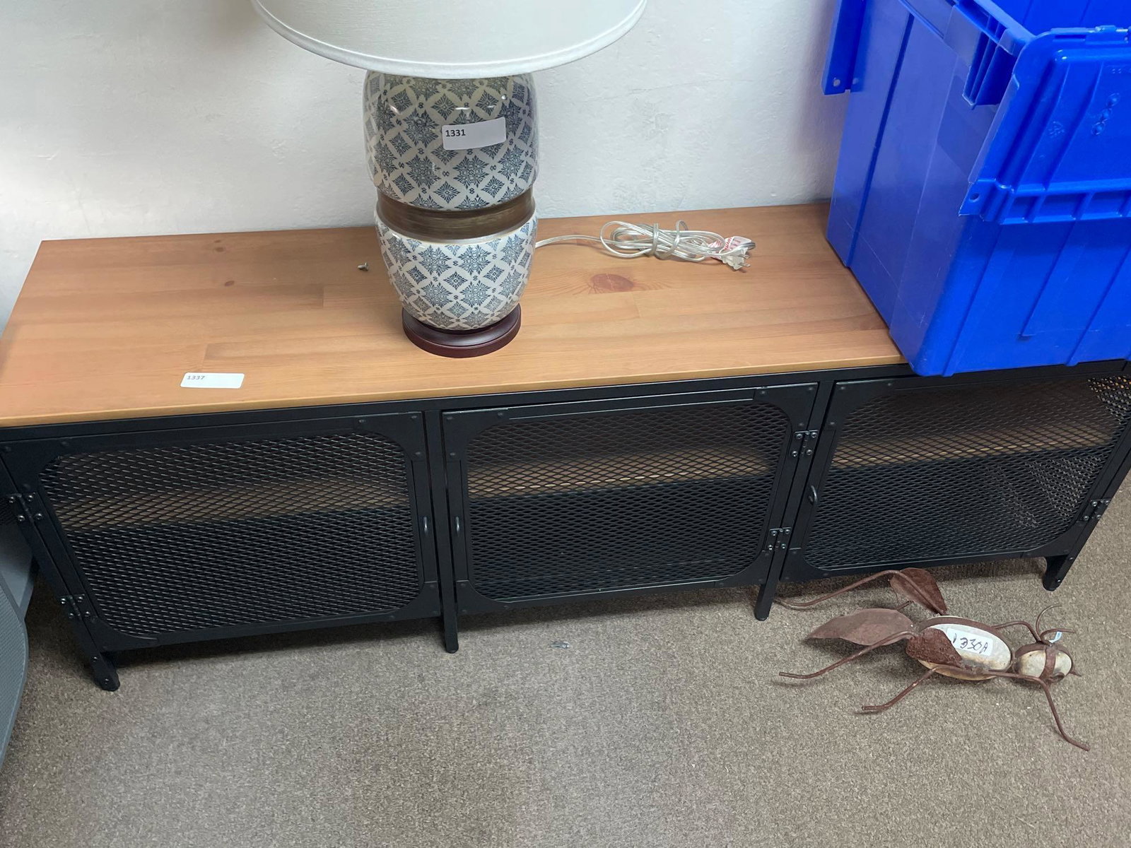 Wood & Metal Console: wood & metal console This will be a two (2) day sale Wed & Thr Jan 18th & 19th. Online only. Online only.All items sold as is where is. There are No guarantees to functionality, condition, or fitness 