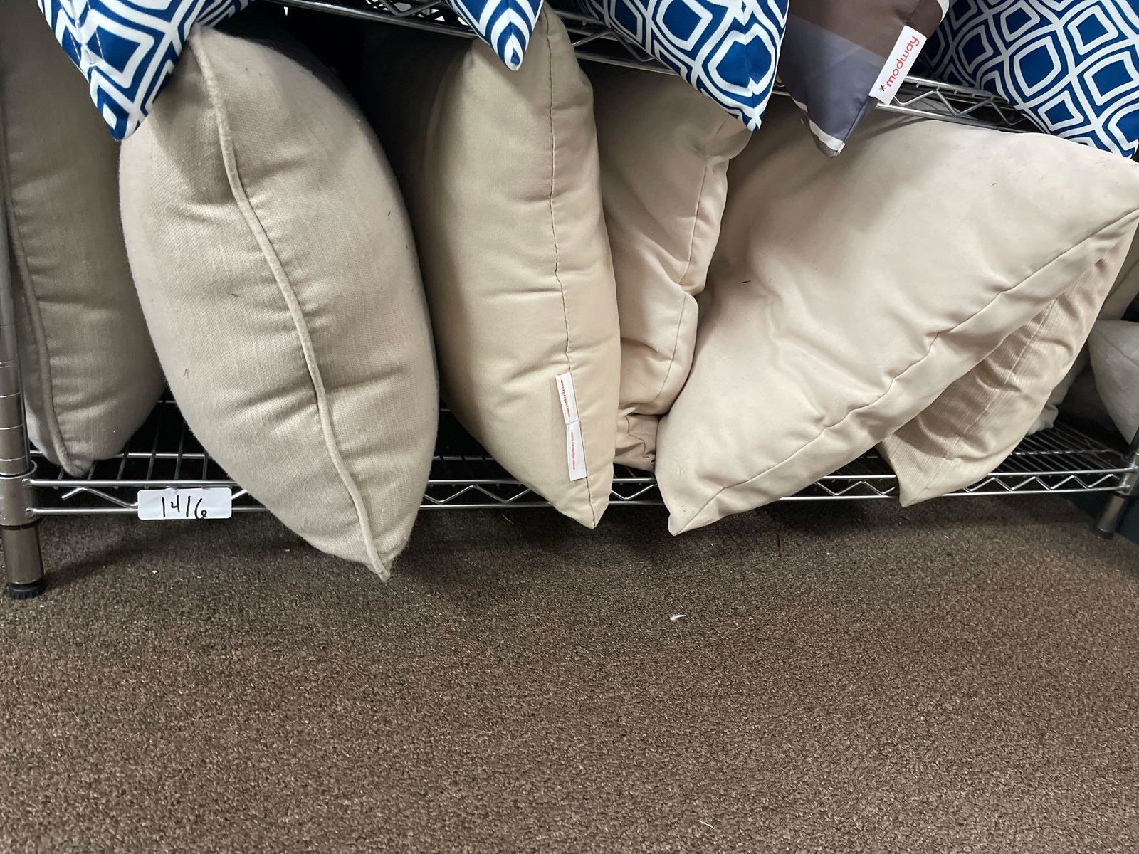 Lot Tan Indoor/Outdoor Throw Pillows (1 of 3)