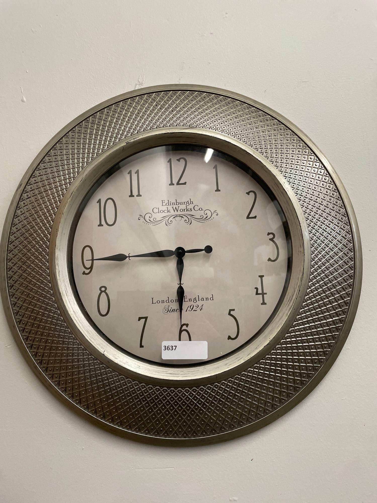 Large Wall Clock (1 of 1)