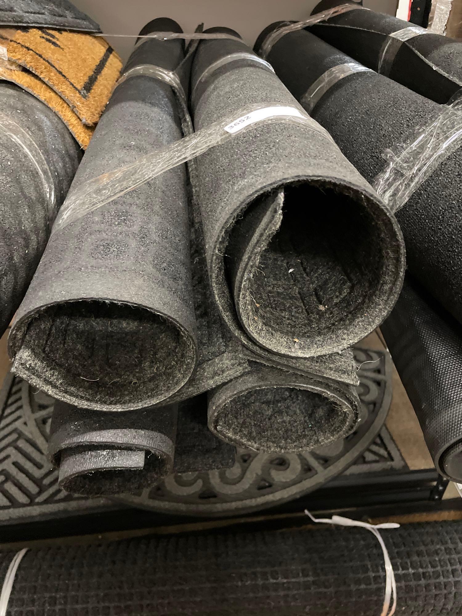 4 Floor Mats (1 of 1)