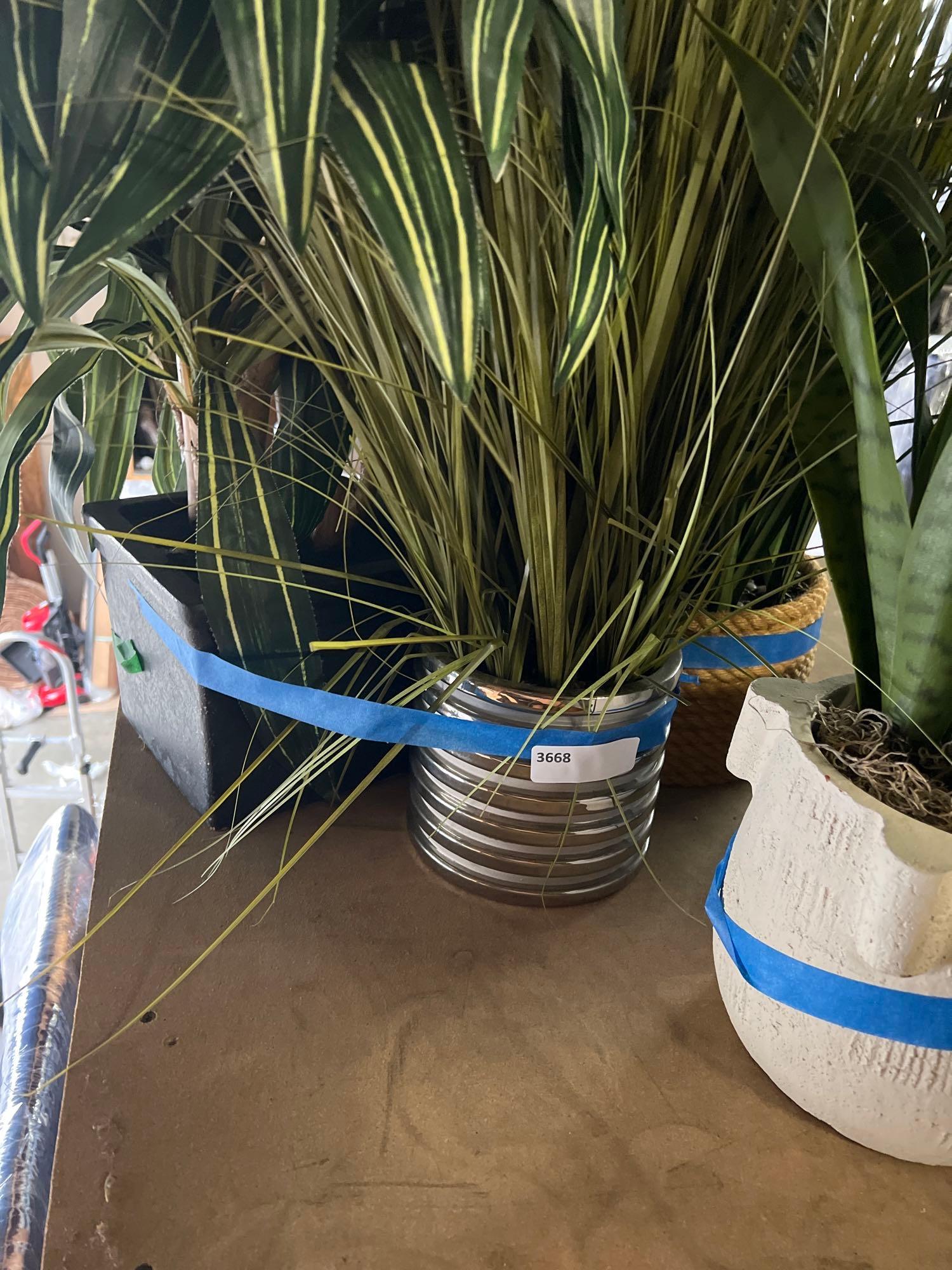 Lot 3 Faux House Plants With Planters (1 of 1)