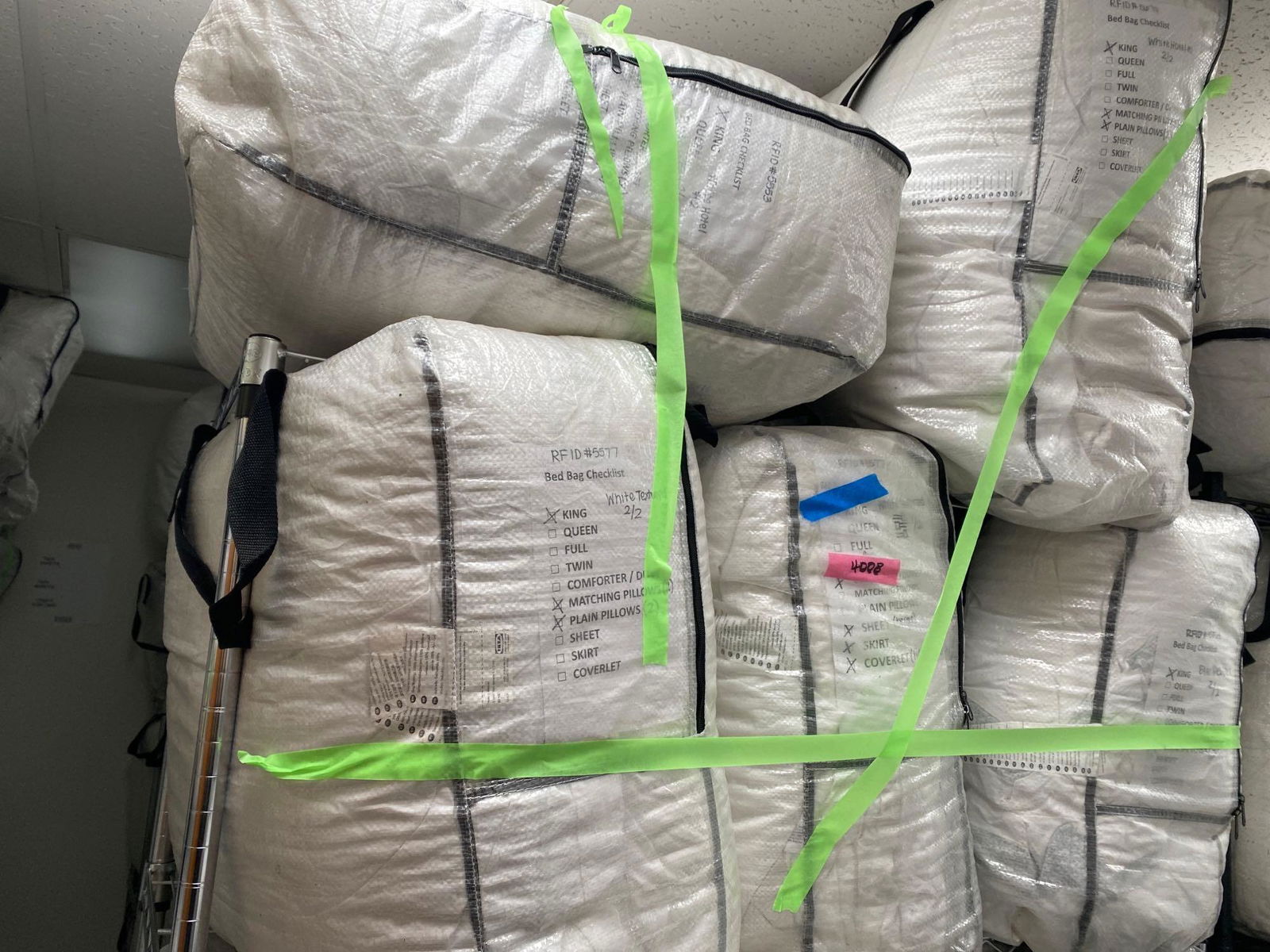 5 Bagged Bedding Sets, King (1 of 1)