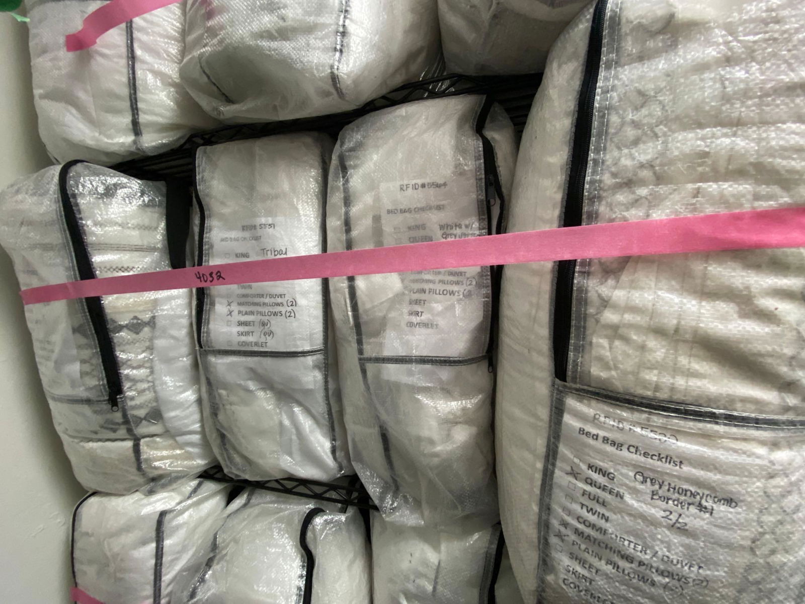 4 Full/Queen Sized Bedding Sets (1 of 1)