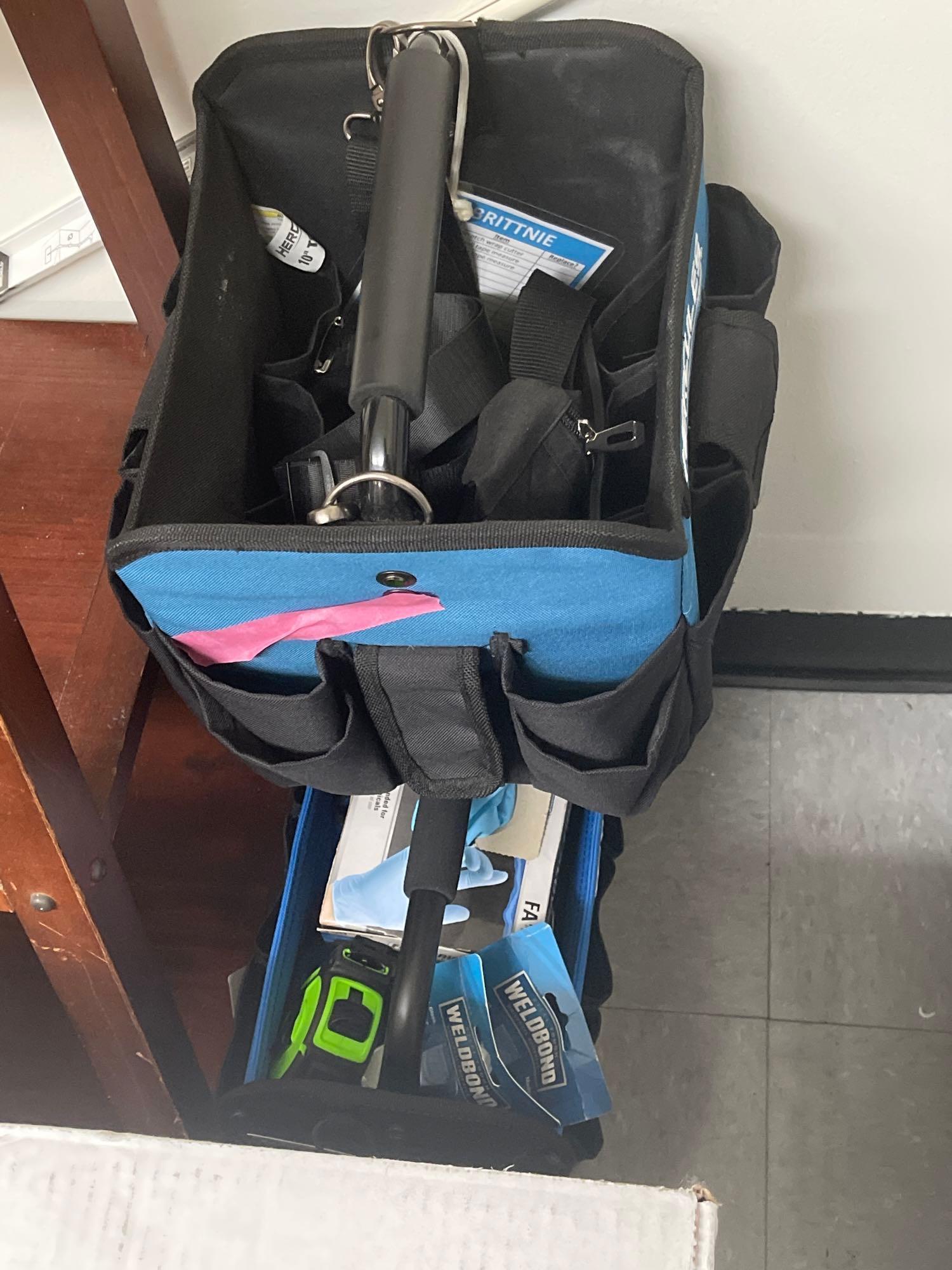 Lot Office Supplies,Dry-Erase Board, Cling Wrap, Tape, Tool Bags And Fluorescent Lights (1 of 5)