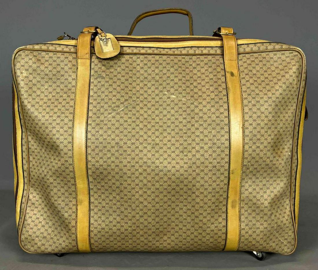 Large Vintage Gucci Suitcase With Monogram Print And Wheels (1 of 20)