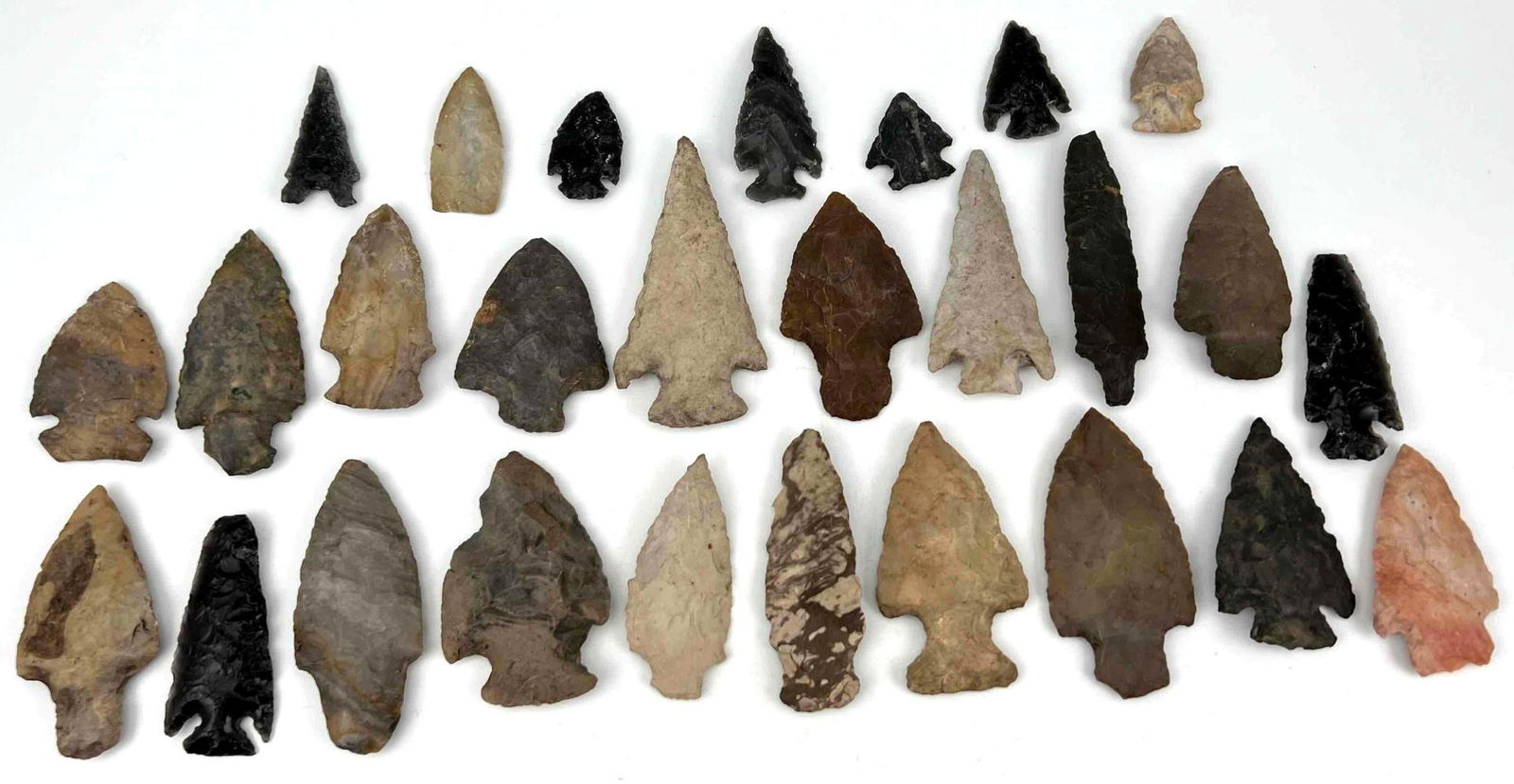 Large Lot Of Native American Stone Arrowheads (1 of 16)