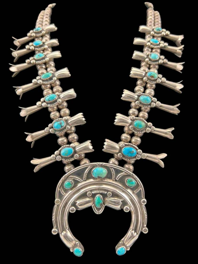 Exceptional Native American Sterling Silver Turquoise Squash Blossom (1 of 15)