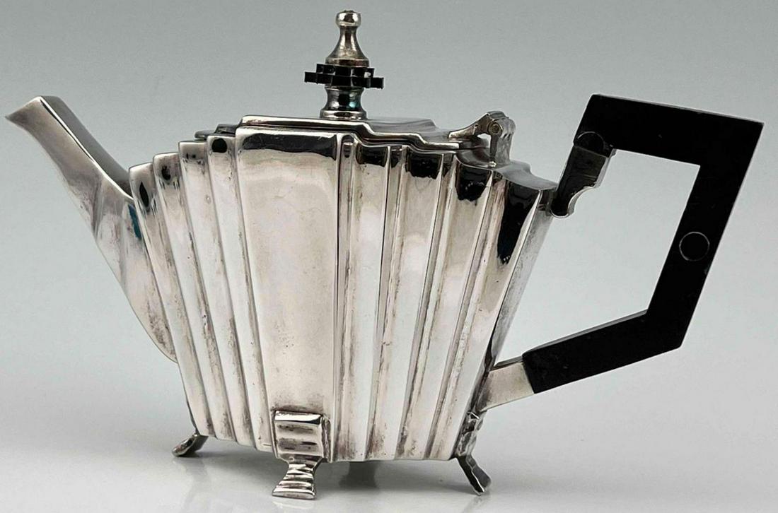 Art Deco Silver Plate Teapot, Probably French (1 of 15)