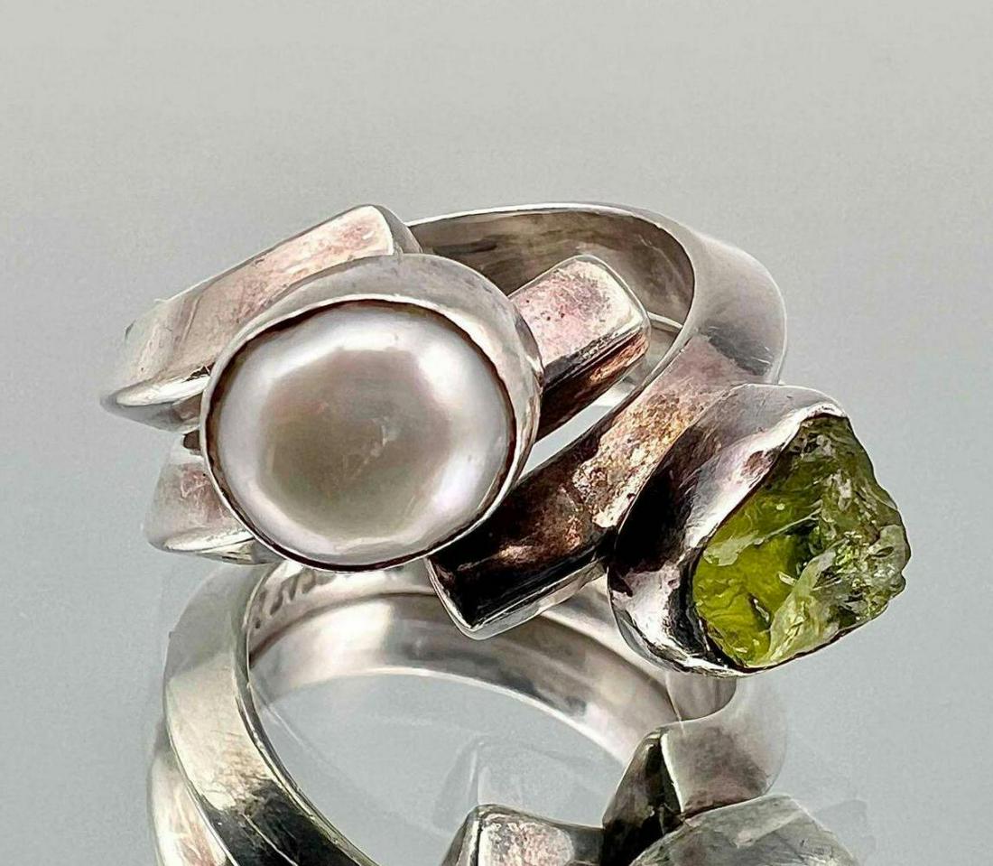 Sterling Silver, Pearl & Peridot Modernist Ring (1 of 8)