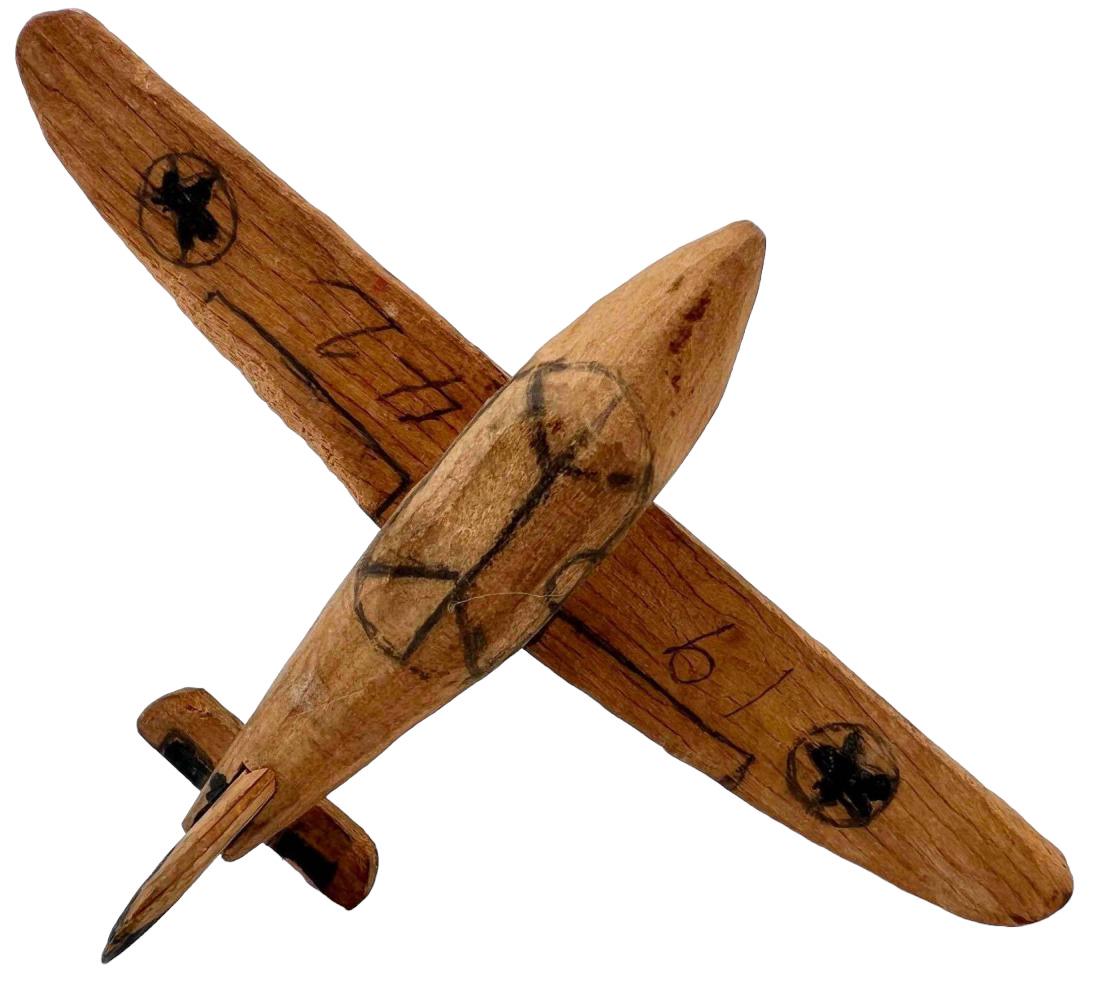 American Folk Art, WWII Fighter Plane Carving, 1942 (1 of 17)