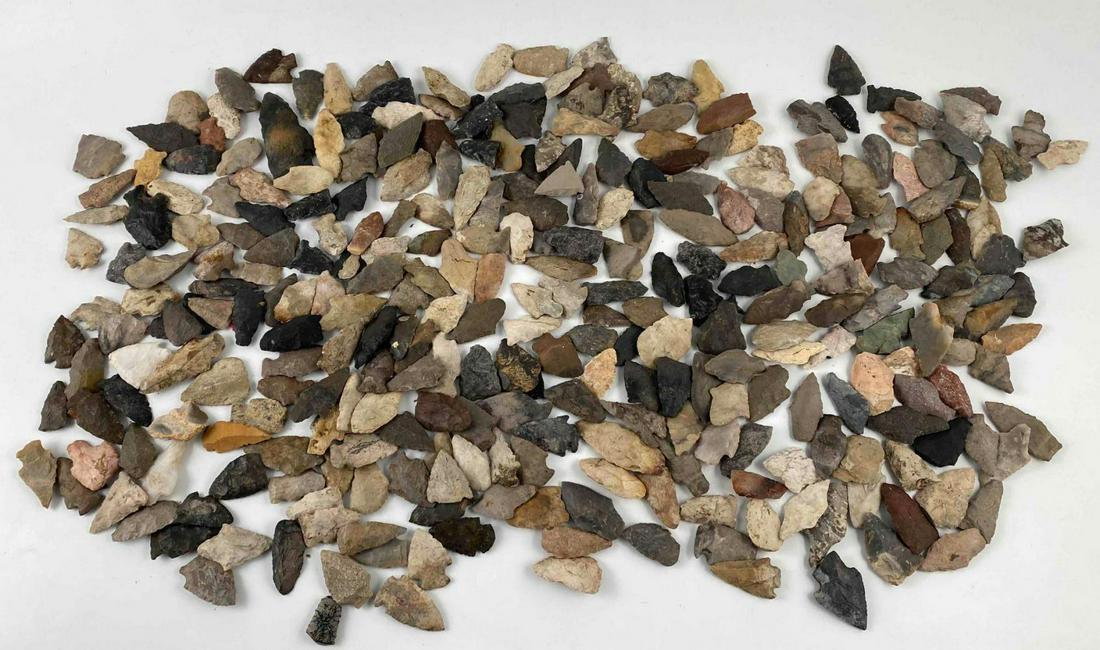 Large Collection Of Arrowheads & Tool Fragments (1 of 10)