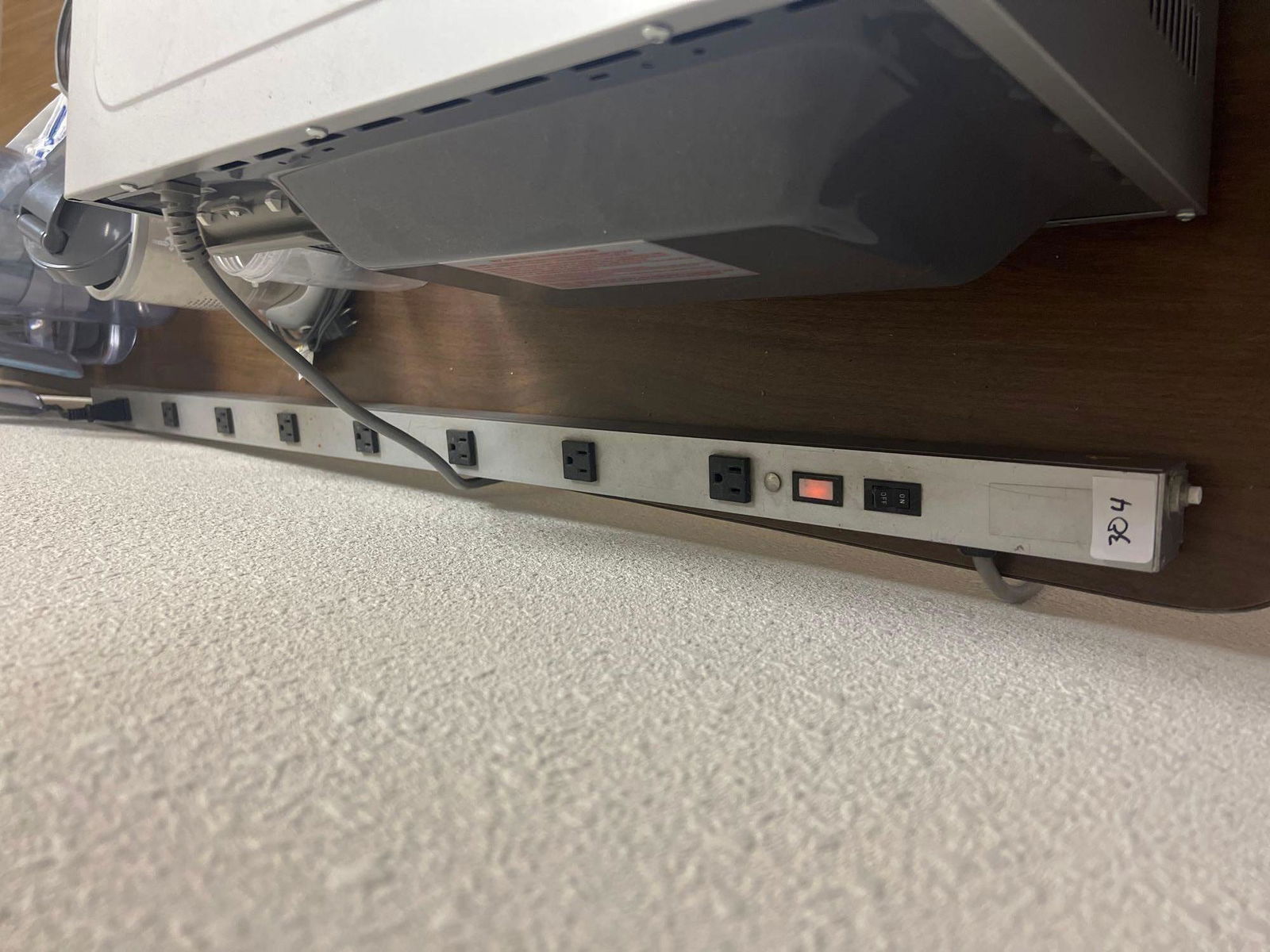 Long Power Strip (1 of 1)