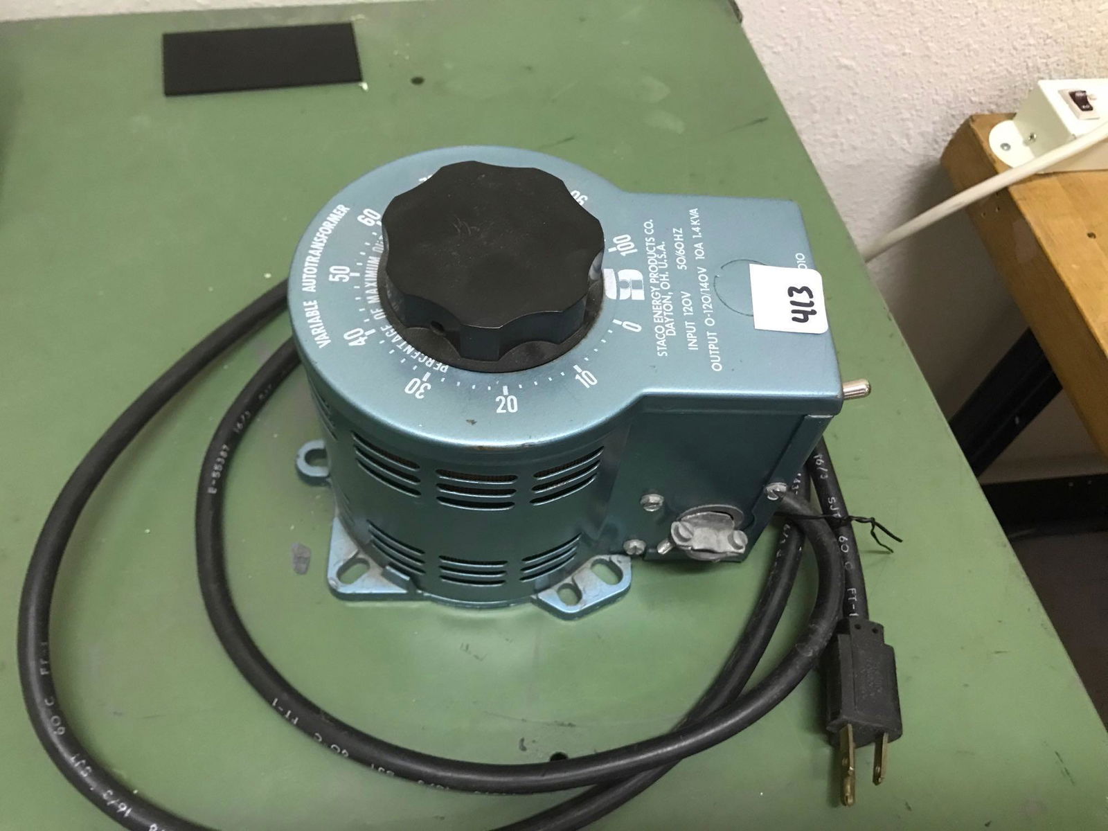 Variable Auto Transformer (1 of 3)