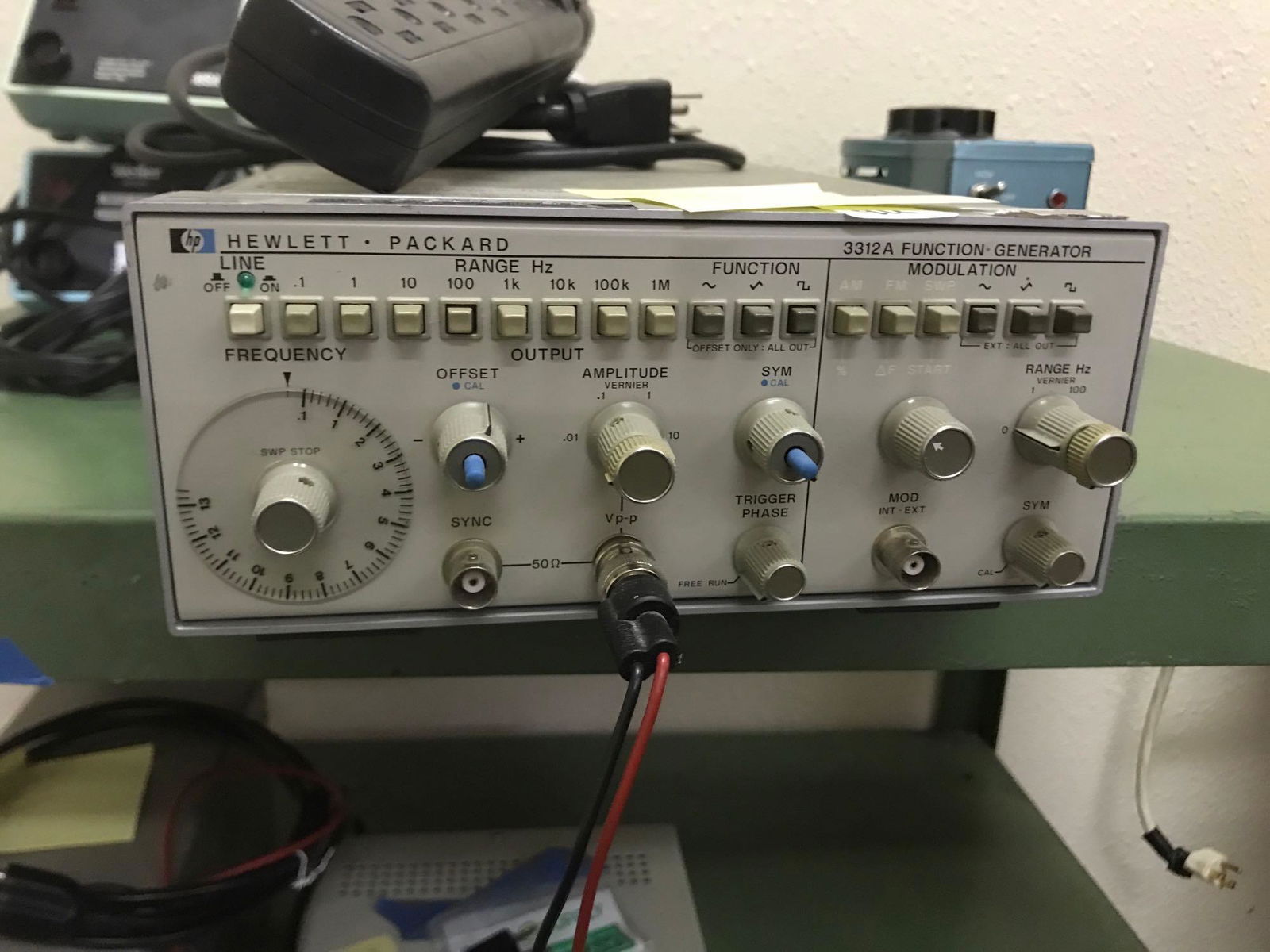 Hewlett-Packard Variable Power Supply (1 of 3)