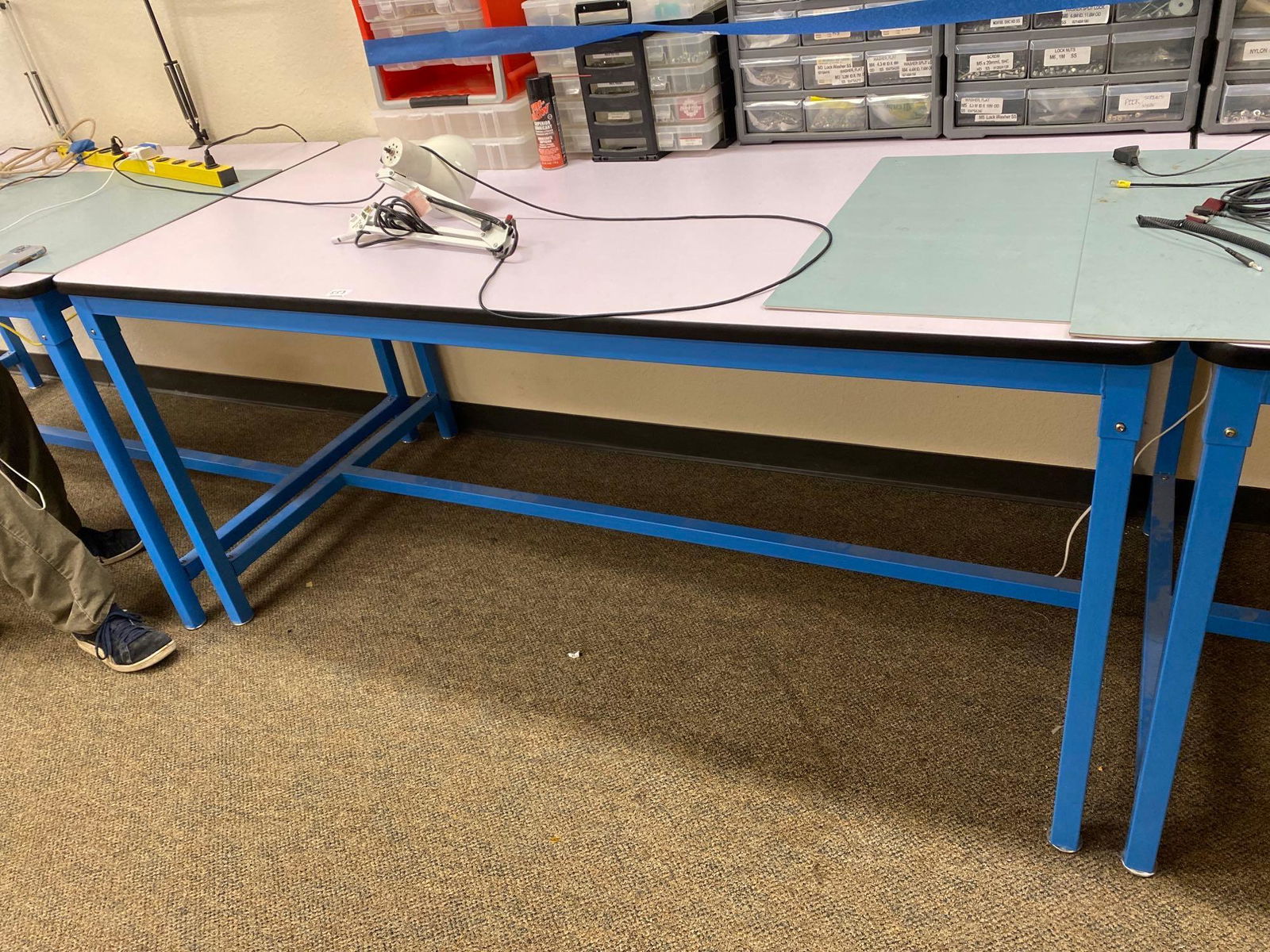 6 Foot Workbench With Light (1 of 3)