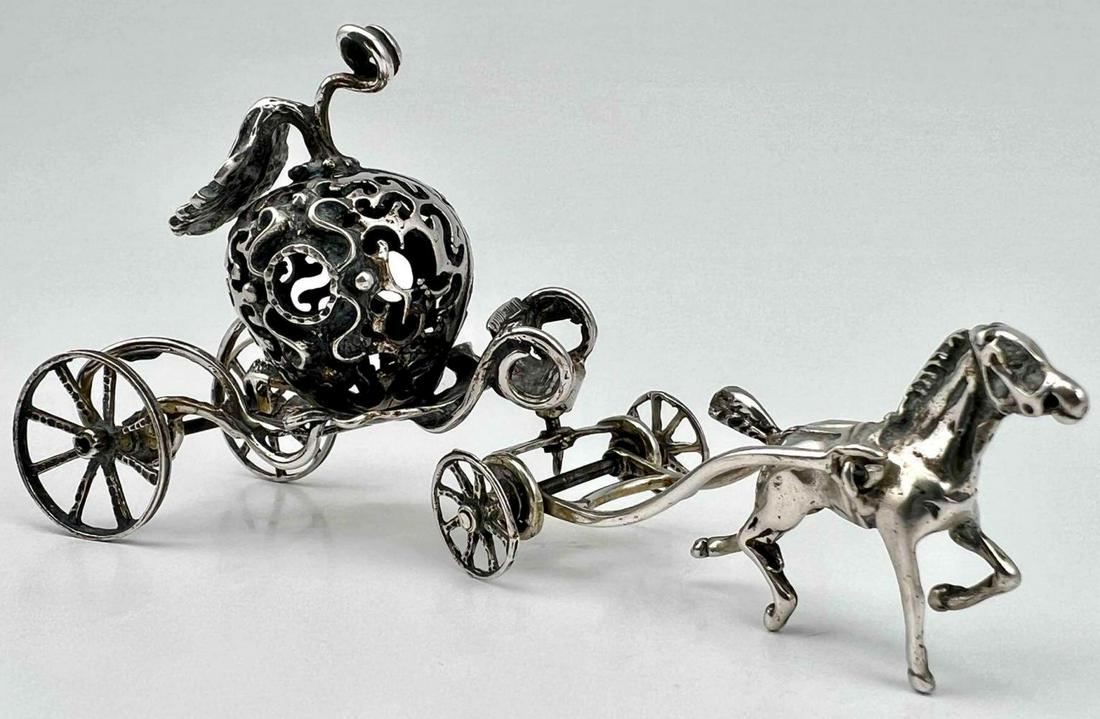 Miniature Cinderella Pumpkin Stagecoach, 800 Silver (1 of 20)