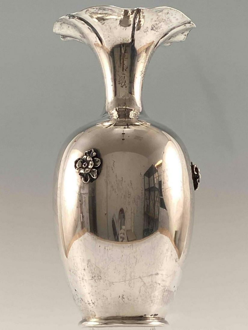 European 800 Silver Vase With Rosettes (1 of 18)