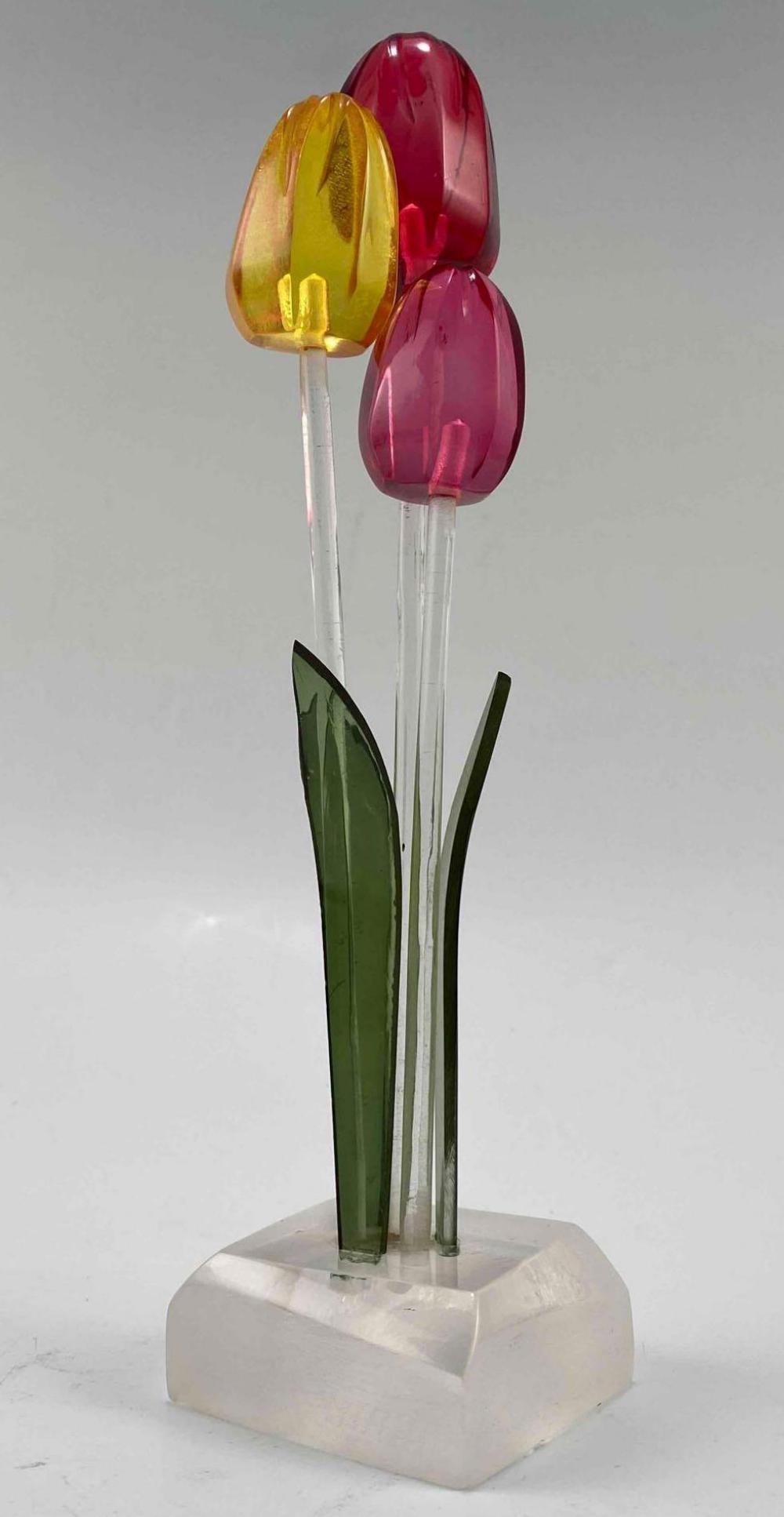 Soviet Ukraine Modern Lucite Tulip Flower Sculpture: Soviet Ukraine Mid Century Modern Lucite Tulip Flowers Floral Sculpture. Approximately 10.125H x 2.375W x 2.375D in.