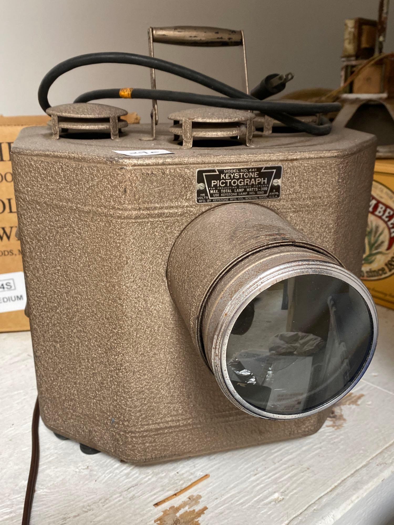 No Shipping  Vintage Keystone Pictograph Projector. Unknown Running Condition (1 of 4)