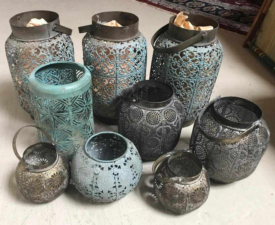 No Shipping Lot Of Metal Lanterns: LOCAL PICK UP ONLY, WESTSIDE SANTA CRUZ, 95060 LOCAL PICK UP ONLY, WESTSIDE SANTA CRUZ, NO SHIPPING, Lot Of Metal Lanterns NO SHIPPING AVAILABLE All items sold as is where is. There are No guarantees